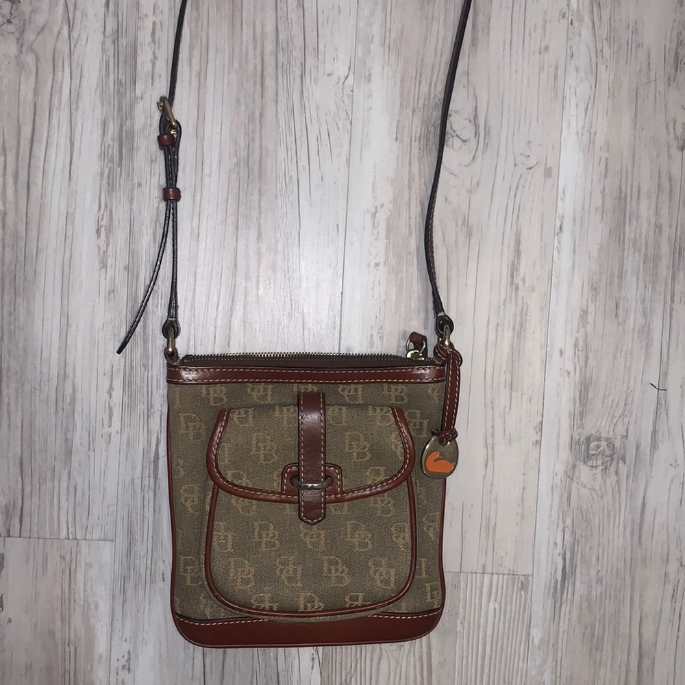 Dooney&Bourke Crossbody Bag